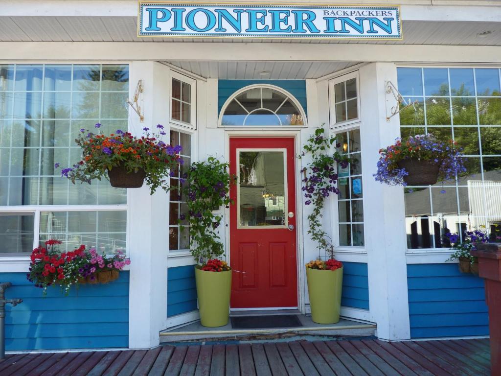 פרינס רופרט Pioneer Inns מראה חיצוני תמונה